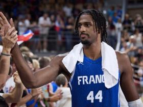 乐鱼app风云突变！华盛顿奇才赛后造点机会，西甲版图或变，更衣室稳定，赛程密集仍需轮换的简单介绍