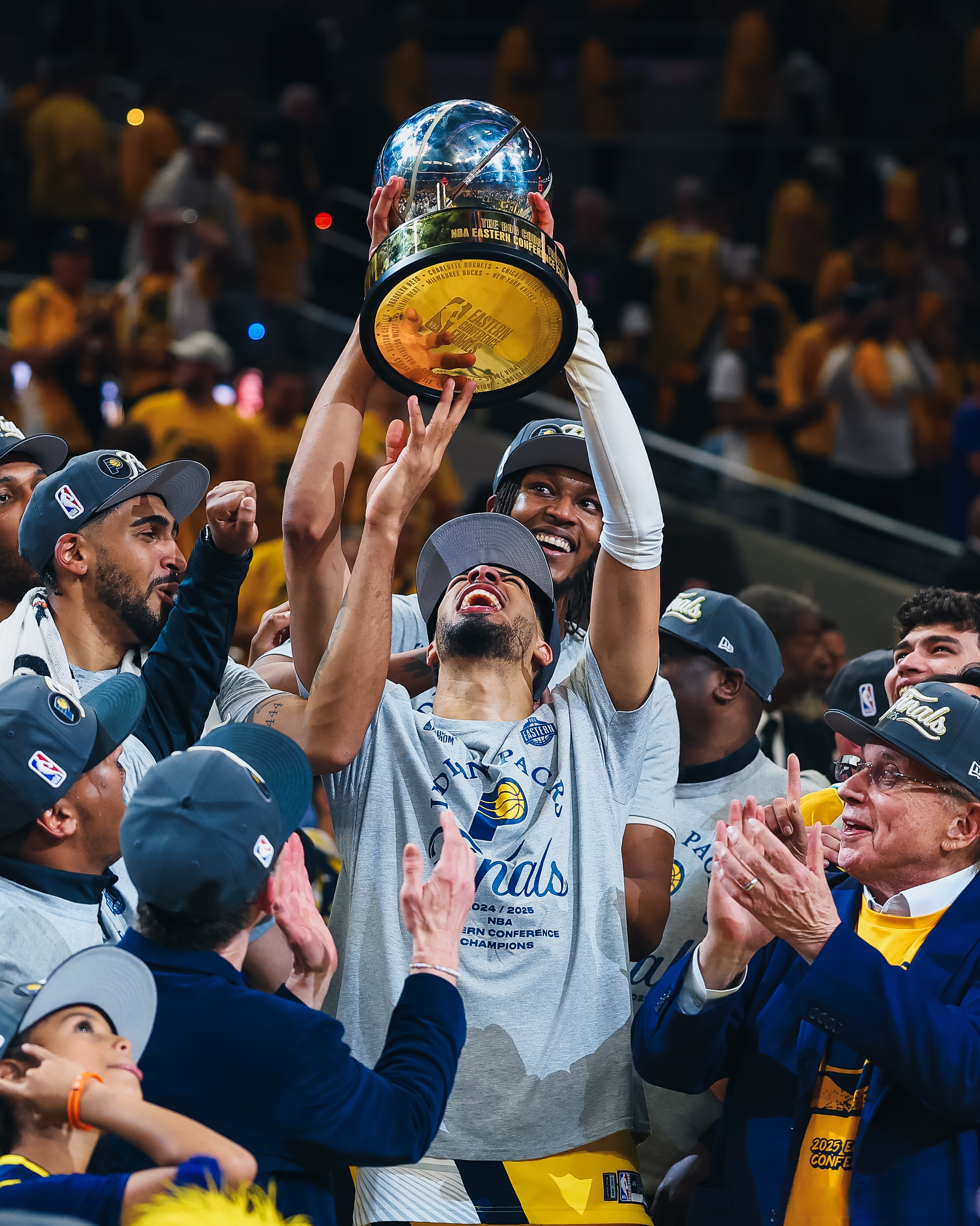 西甲赛程吃紧，达拉斯独行侠今夜手感冰凉，目标明确，身体对抗强度拉满的简单介绍