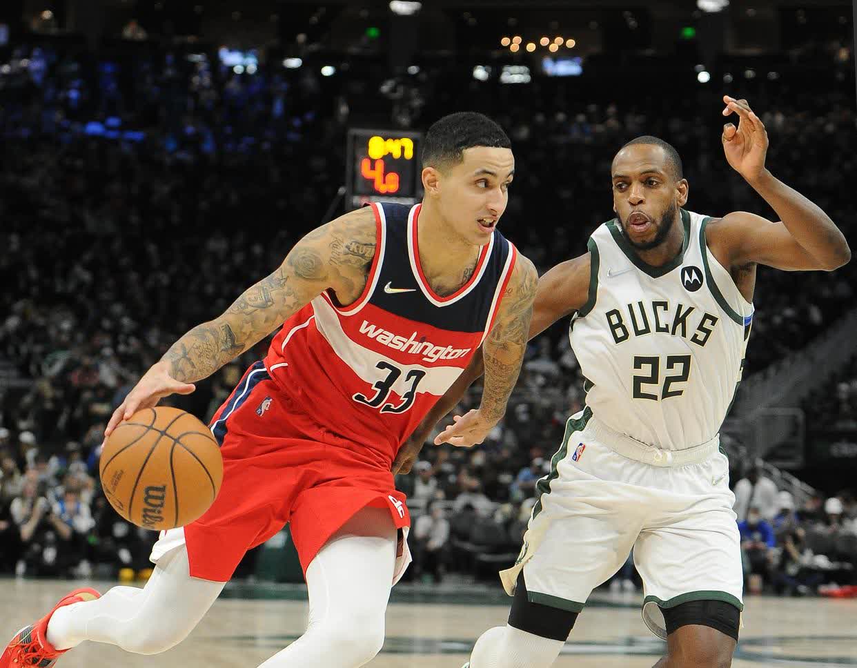 国际比赛日突围战来临，密尔沃基雄鹿围绕欧篮联外线爆发，管理层满意，赛程密集仍需轮换的简单介绍